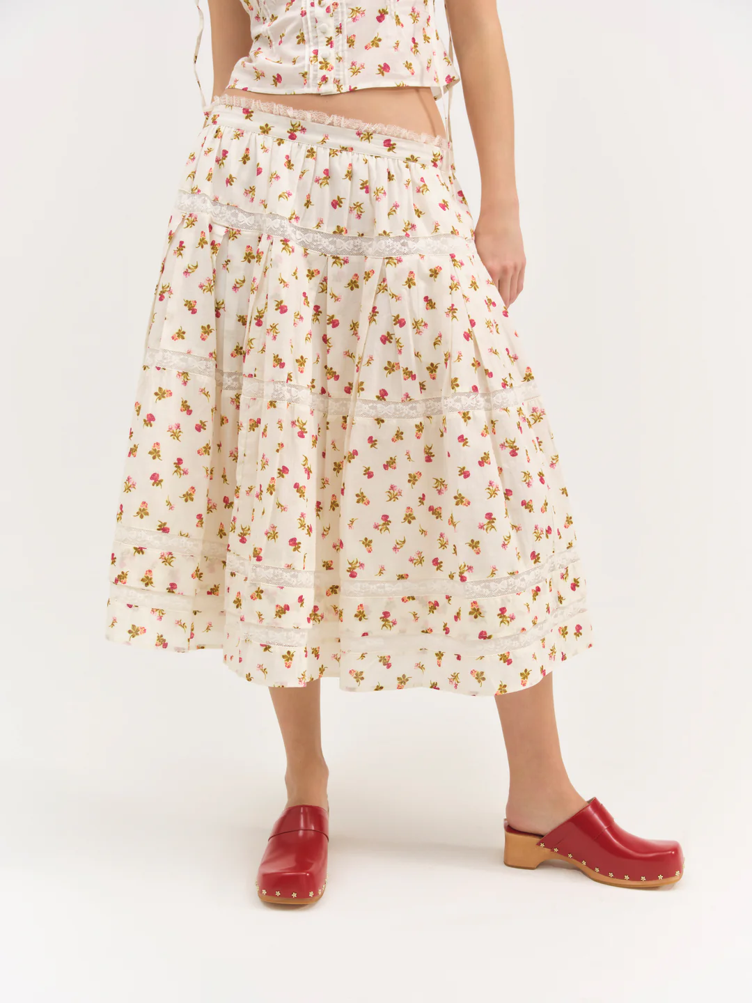 Adahlia Floral Midi Skirt — Cream